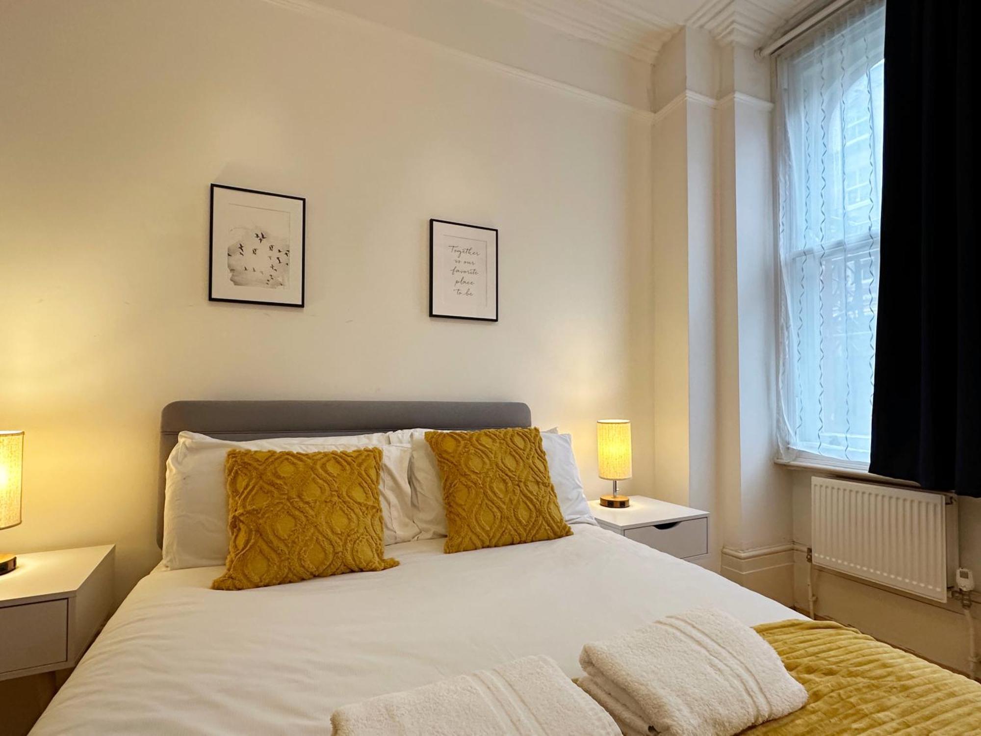 Apartment Oliver's Place In Holborn - 2 Double Beds, 1 Sofa Bed, Great Location *
