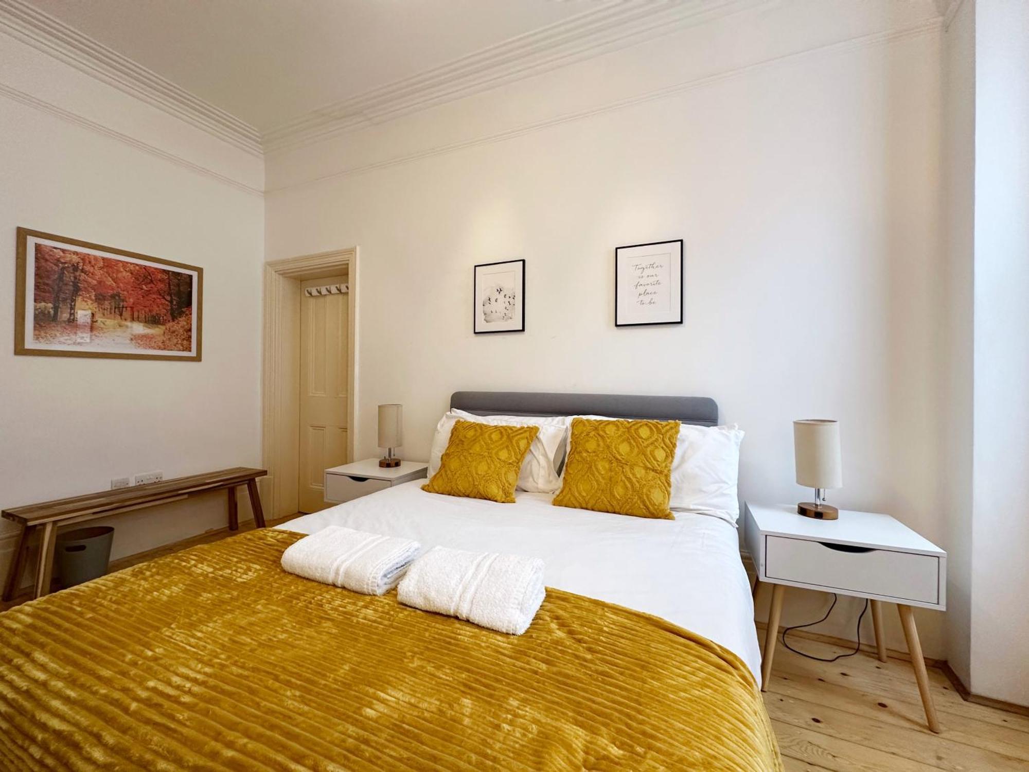 Apartment Oliver's Place In Holborn - 2 Double Beds, 1 Sofa Bed, Great Location *